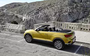 Cars wallpapers Volkswagen T-Roc Cabriolet (Turmeric Yellow) - 2020