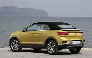 Cars wallpapers Volkswagen T-Roc Cabriolet (Turmeric Yellow) - 2020