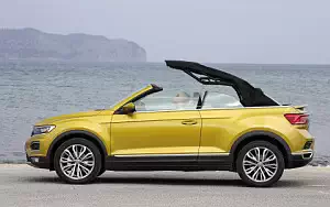 Cars wallpapers Volkswagen T-Roc Cabriolet (Turmeric Yellow) - 2020