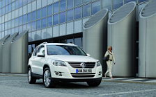 Volkswagen Tiguan - 2007
