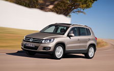 Cars wallpapers Volkswagen Tiguan Equipment Sport Style - 2011