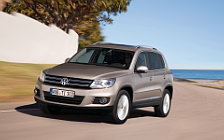 Cars wallpapers Volkswagen Tiguan Equipment Sport Style - 2011