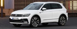 Volkswagen Tiguan R-Line - 2016