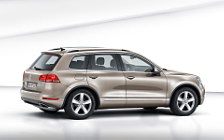 Cars wallpapers Volkswagen Touareg - 2010