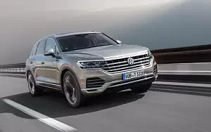 Cars wallpapers Volkswagen Touareg V6 TDI Atmosphere - 2018