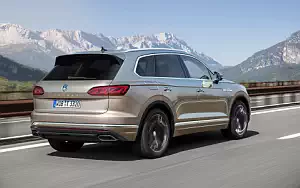 Cars wallpapers Volkswagen Touareg V6 TDI Atmosphere - 2018