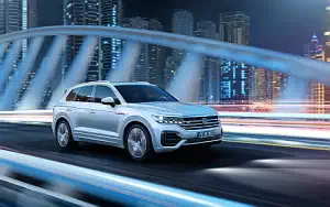 Cars wallpapers Volkswagen Touareg V6 TDI R-Line - 2018