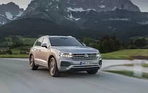 Cars wallpapers Volkswagen Touareg V6 TDI - 2018