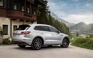 Cars wallpapers Volkswagen Touareg V6 TDI - 2018