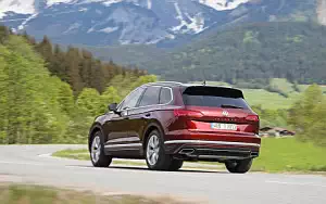 Cars wallpapers Volkswagen Touareg V6 TDI - 2018