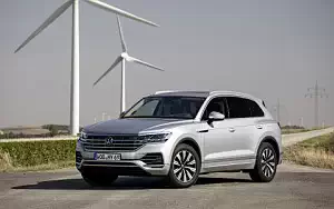 Cars wallpapers Volkswagen Touareg eHybrid - 2020