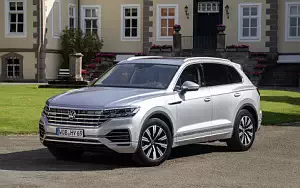 Cars wallpapers Volkswagen Touareg eHybrid - 2020