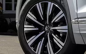 Cars wallpapers Volkswagen Touareg eHybrid - 2020