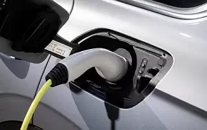 Cars wallpapers Volkswagen Touareg eHybrid - 2020