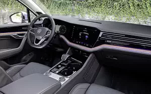 Cars wallpapers Volkswagen Touareg eHybrid - 2020