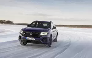 Cars wallpapers Volkswagen Touareg R - 2020