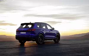 Cars wallpapers Volkswagen Touareg R - 2020