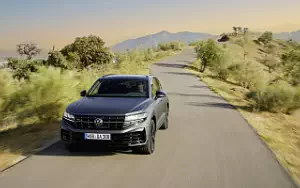 Cars wallpapers Volkswagen Touareg R eHybrid - 2023