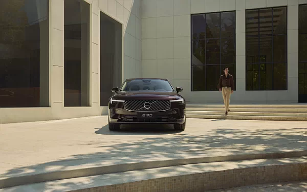 Cars wallpapers Volvo S90 T8 Recharge China-spec - 2025