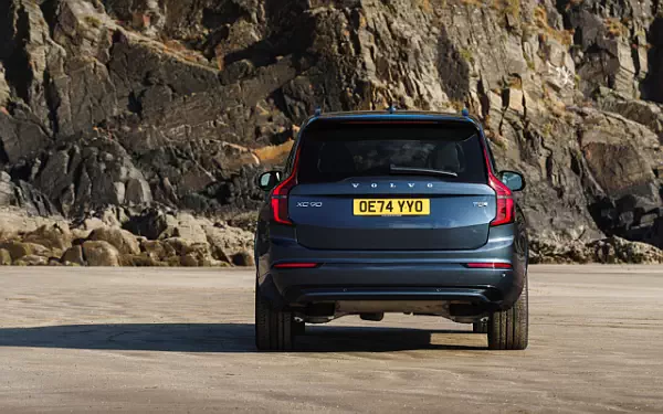 Cars wallpapers Volvo XC90 T8 Recharge AWD UK-spec - 2024