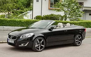 Cars wallpapers Volvo C70 - 2013