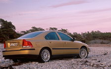 Cars wallpapers Volvo S60 - 2001