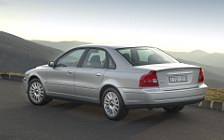 Cars wallpapers Volvo S80 - 2004