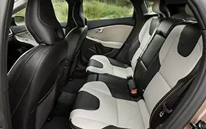 Cars wallpapers Volvo V40 Cross Country - 2014