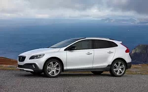 Cars wallpapers Volvo V40 D4 Cross Country - 2015