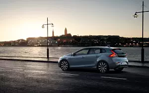 Cars wallpapers Volvo V40 T4 Momentum - 2016