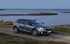 Cars wallpapers Volvo V40 T5 AWD Cross Country - 2016