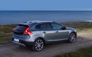 Cars wallpapers Volvo V40 T5 AWD Cross Country - 2016