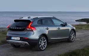 Cars wallpapers Volvo V40 T5 AWD Cross Country - 2016