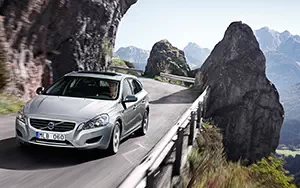 Cars wallpapers Volvo V60 Plug-in-Hybrid - 2013