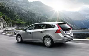 Cars wallpapers Volvo V60 Plug-in-Hybrid - 2013