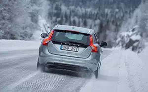 Cars wallpapers Volvo V60 Plug-in-Hybrid - 2013
