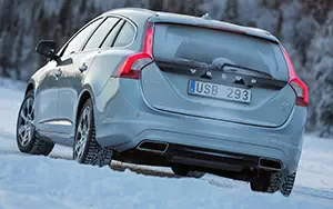 Cars wallpapers Volvo V60 Plug-in-Hybrid - 2013