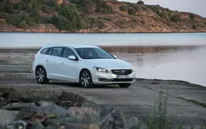 Cars wallpapers Volvo V60 Plug-in-Hybrid - 2014