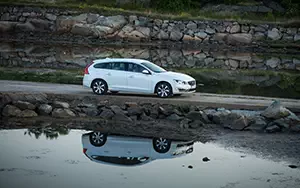 Cars wallpapers Volvo V60 Plug-in-Hybrid - 2014