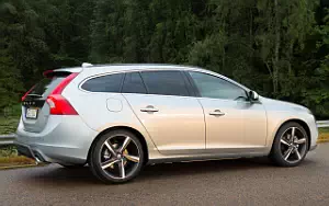 Cars wallpapers Volvo V60 T5 R-Design - 2016