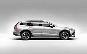 Cars wallpapers Volvo V60 T5 Cross Country - 2018