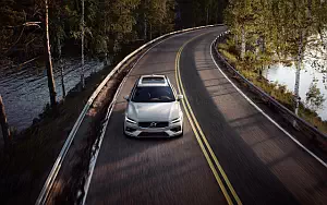 Cars wallpapers Volvo V60 T6 AWD Momentum - 2018