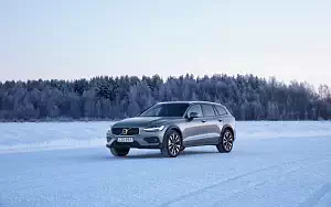 Cars wallpapers Volvo V60 T5 Cross Country - 2019