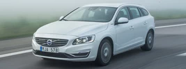 Volvo V60 Plug-in-Hybrid - 2014