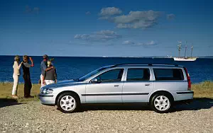 Cars wallpapers Volvo V70 - 2001