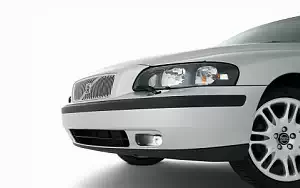 Cars wallpapers Volvo V70 - 2004