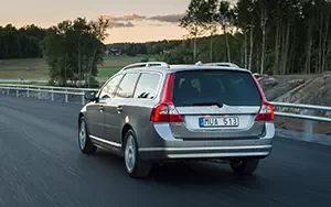 Cars wallpapers Volvo V70 - 2013