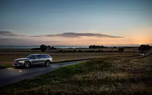 Cars wallpapers Volvo V90 T6 Cross Country - 2016