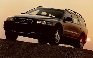 Cars wallpapers Volvo V70 XC - 2001