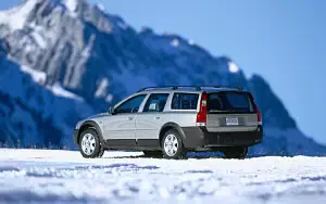 Cars wallpapers Volvo V70 XC - 2001